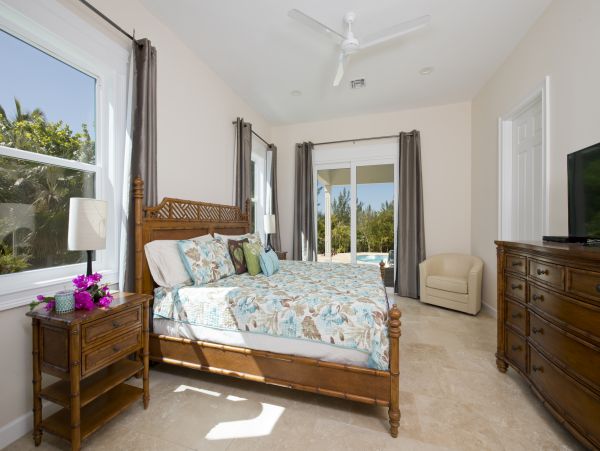 Bahamas Home 958566