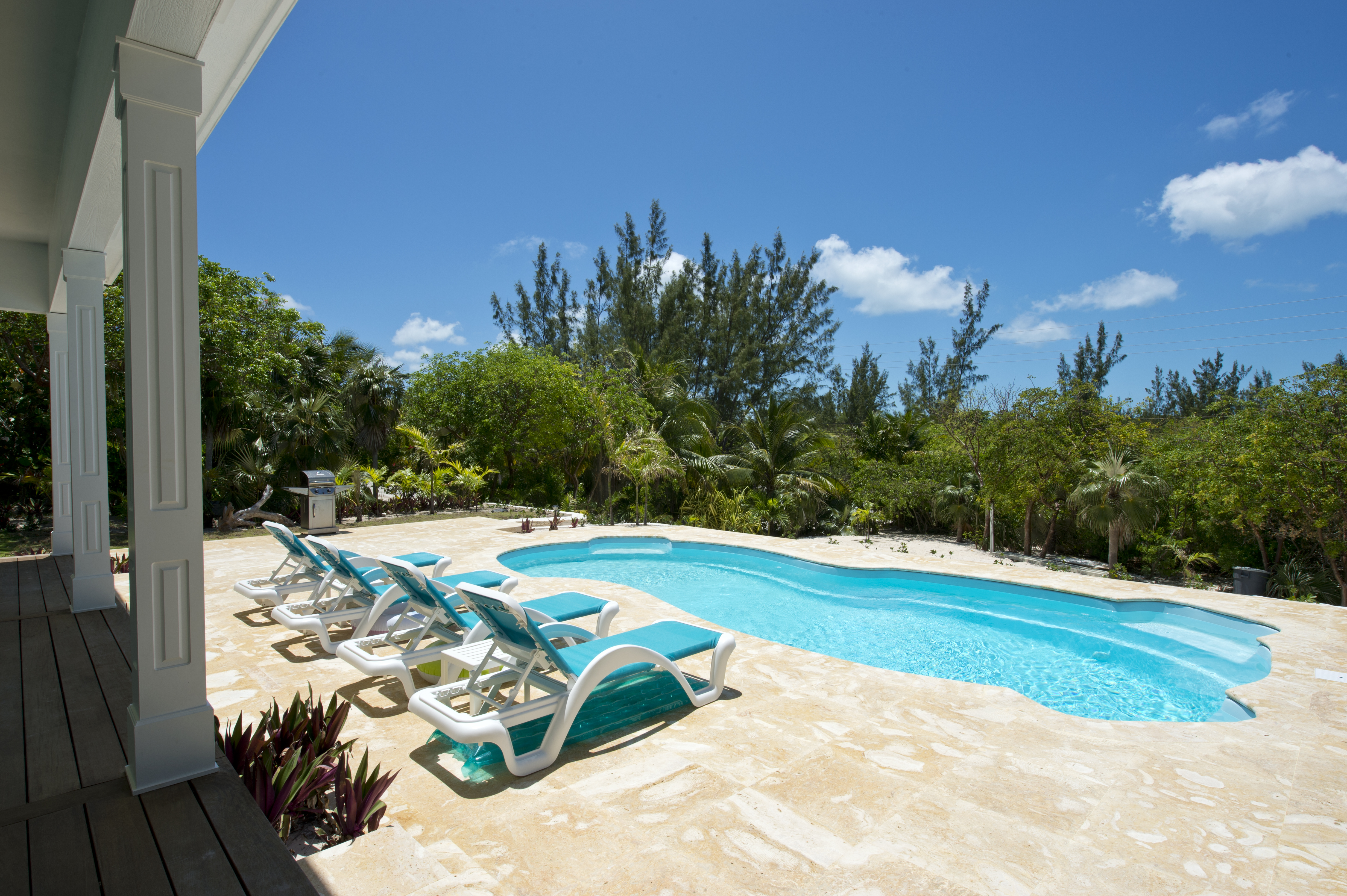 Bahamas Home 958566