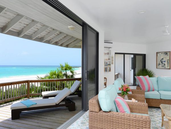 Luxury Bahamas Vacation Rental - Windermere Island Beachfront Villa
