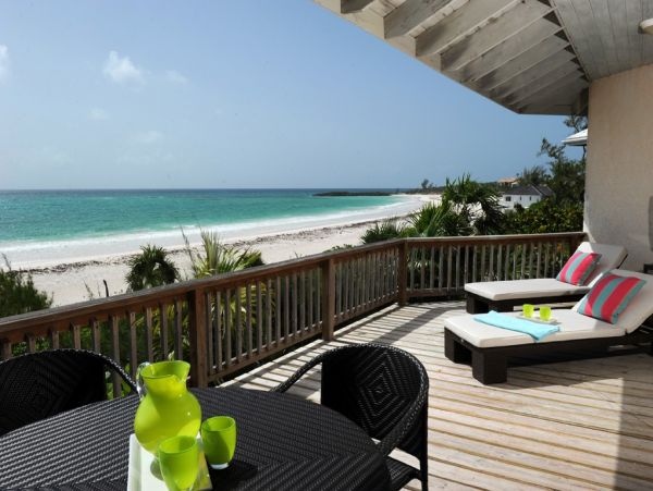 Luxury Bahamas Vacation Rental - Windermere Island Beachfront Villa