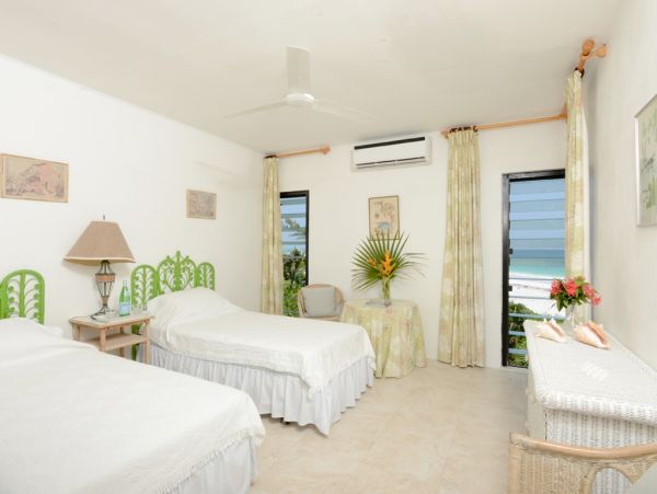 Luxury Bahamas Vacation Rental - Windermere Island Beachfront Villa