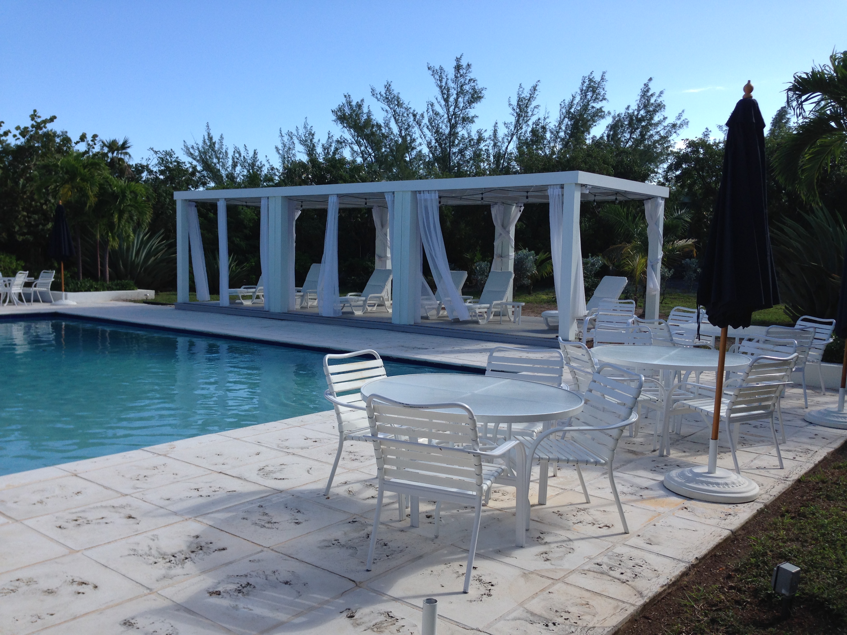 Luxury Bahamas Vacation Rental - Windermere Island Beachfront Villa