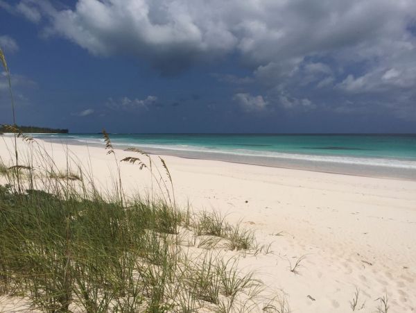 Bahamas Home 958570