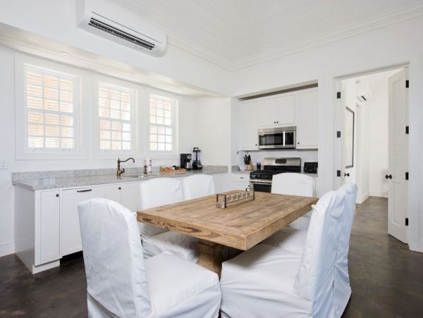 Bahamas Home 958570