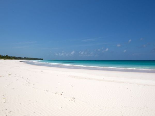 Bahamas Home 958570