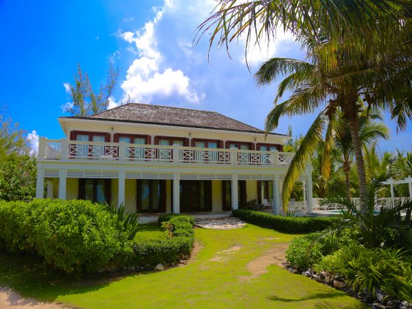 Bahamas Home 958572