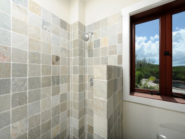 Bahamas Home 958572