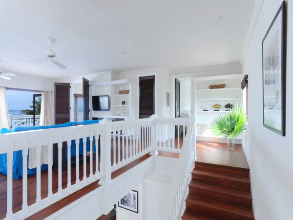 Bahamas Home 958572