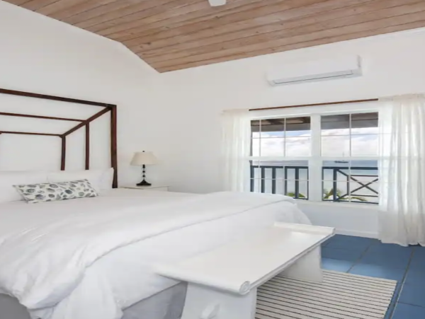 Stunning Bahamas Vacation Villa Located on Beach Sleeps 35