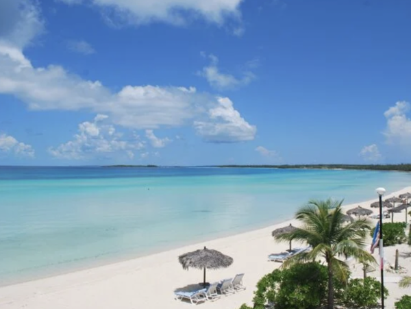 Stunning Bahamas Vacation Villa Located on Beach Sleeps 35