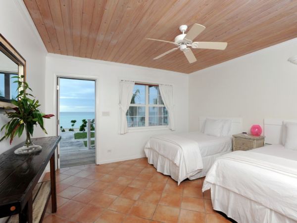 Stunning Bahamas Vacation Villa Located on Beach Sleeps 35