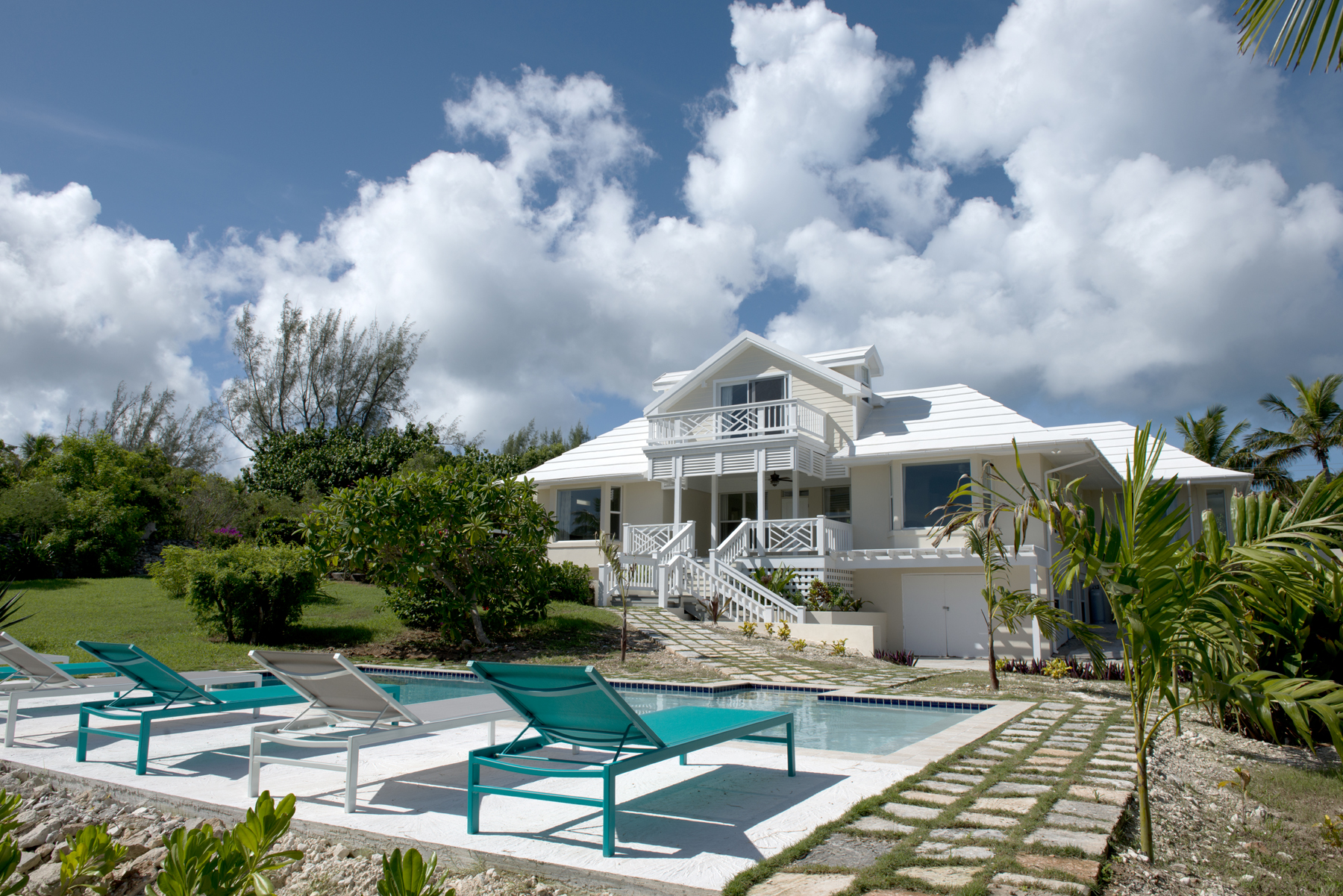 Bahamas Home 958575