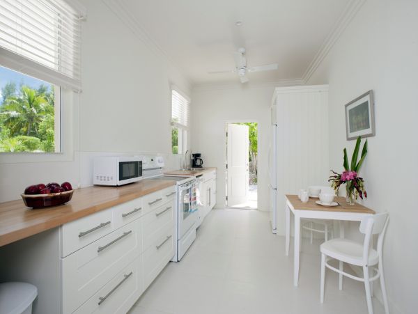 Bahamas Home 958575