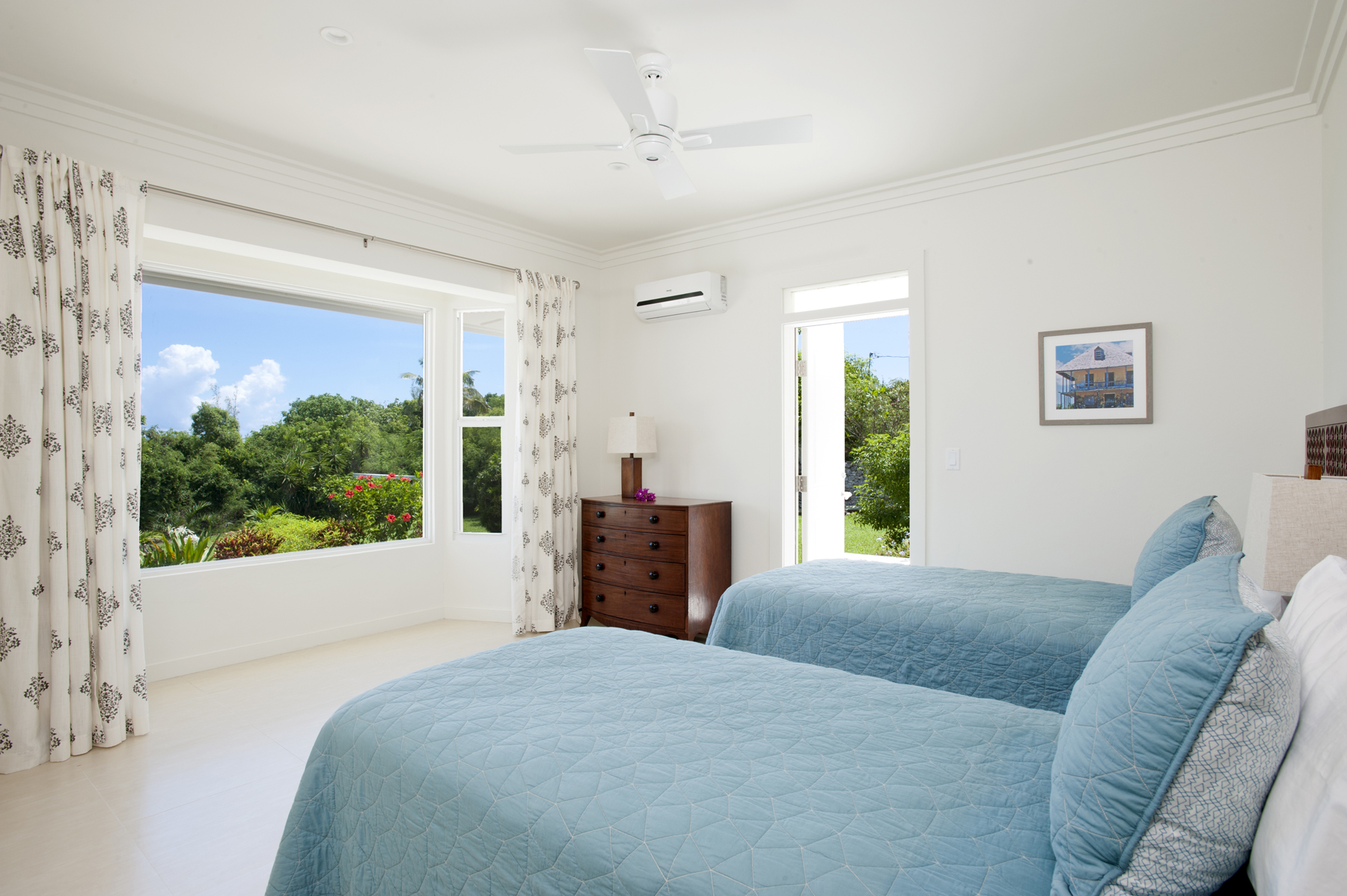 Bahamas Home 958575
