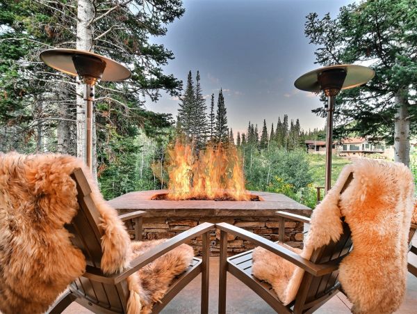 Six Bedroom Ski in Ski Out Mountain Home in Park City