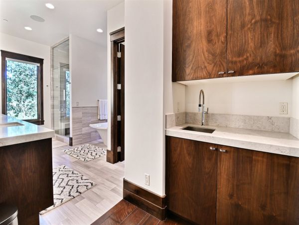 Six Bedroom Ski in Ski Out Mountain Home in Park City
