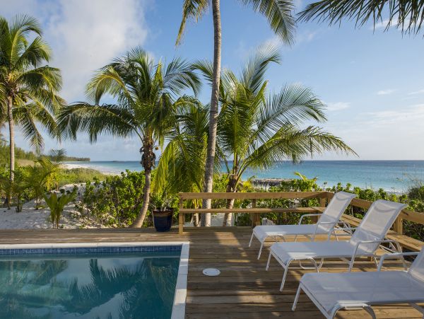 Beachront Cottage with Private Pool