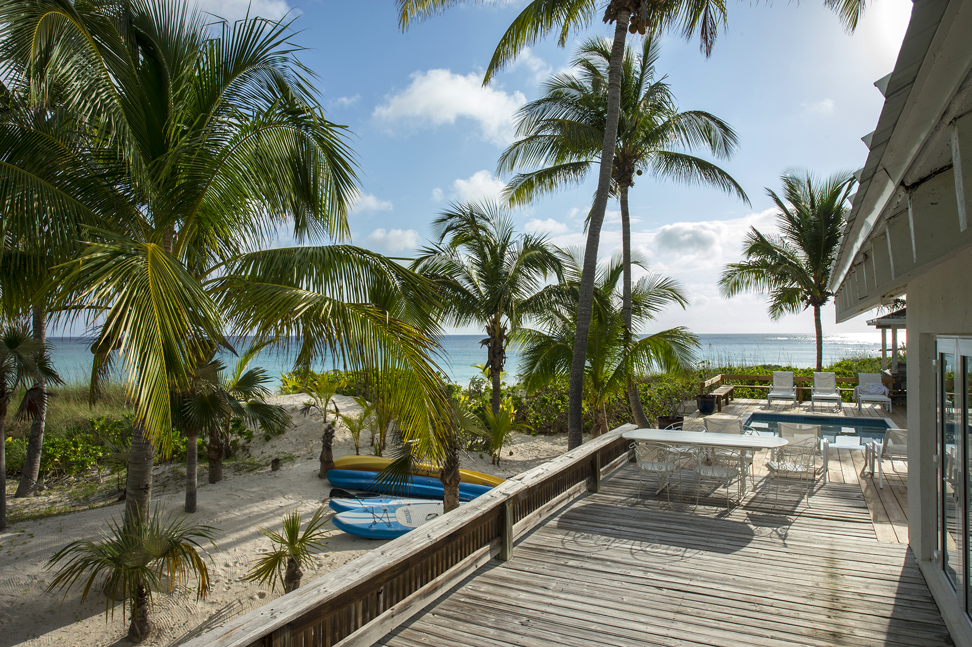 Beachront Cottage with Private Pool
