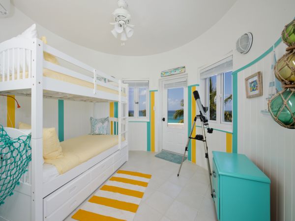 Bahamas Home 958582