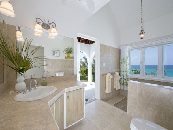 Bahamas Home 958582
