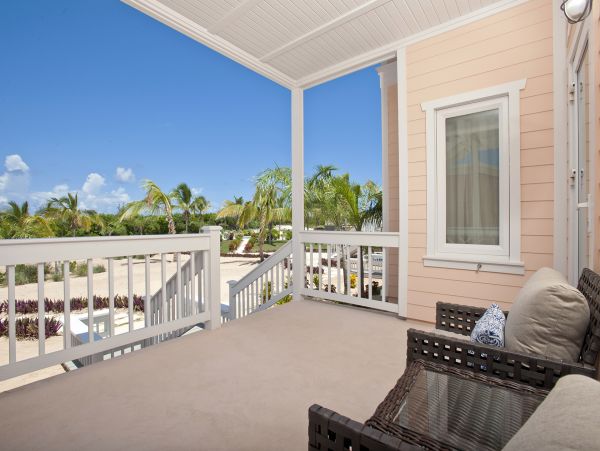 Bahamas Condo 958584
