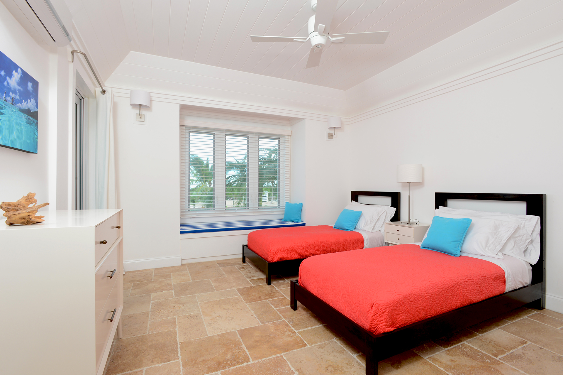 Bahamas Condo 958585