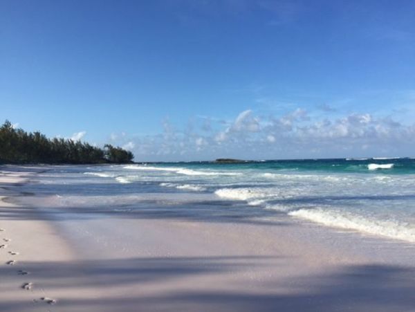 Bahamas Home 958586