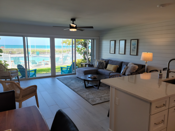 Gulf Front One Bedroom Vacation Condo in Longboat Key