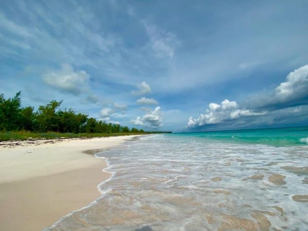 Bahamas Home 958591