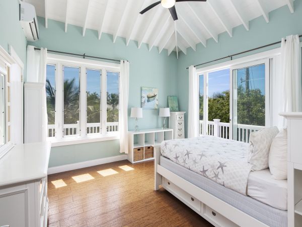 Bahamas Home 958591