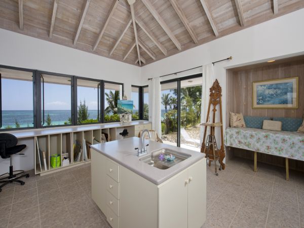Bahamas Home 958602