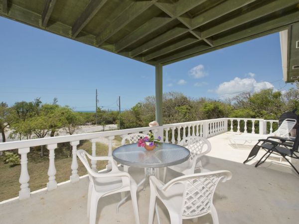 Bahamas Home 958603