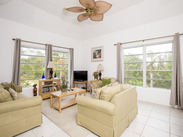 Bahamas Home 958608