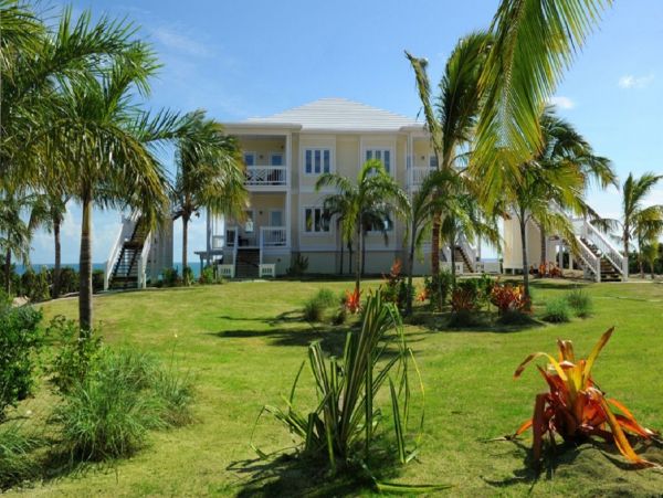 Bahamas Condo 958609