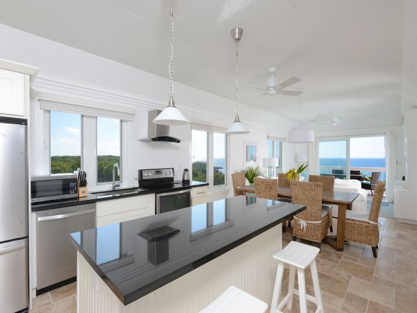 Bahamas Condo 958609