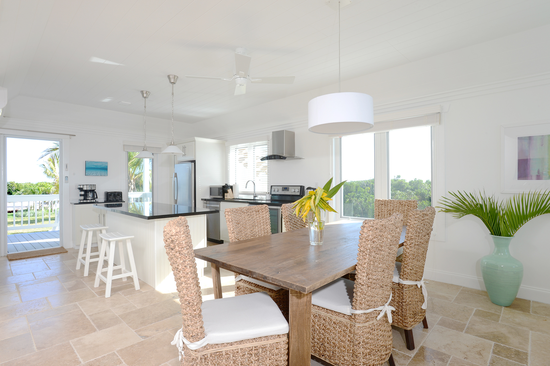 Bahamas Condo 958609