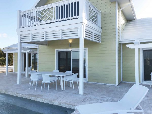 Bahamas Home 958610