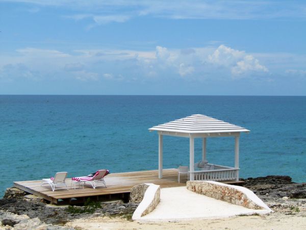 Bahamas Home 958610