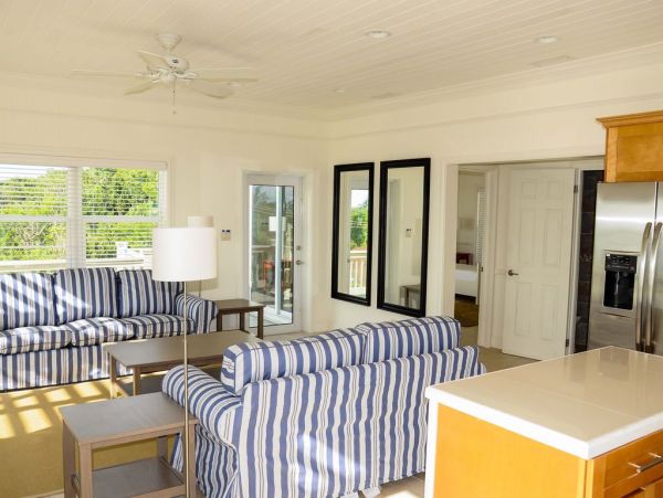 Bahamas Home 958611