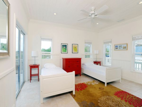 Bahamas Home 958611