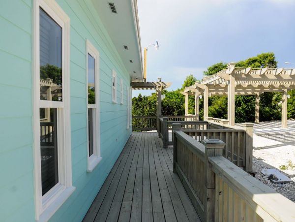 Bahamas Home 958611