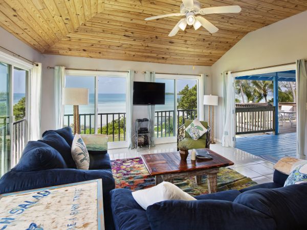 Bahamas Home 958612