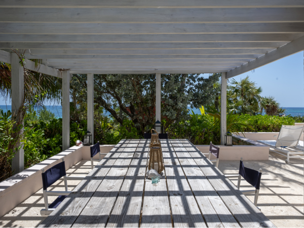 Main Beach Villa Plus Recently New Addition of Guest House