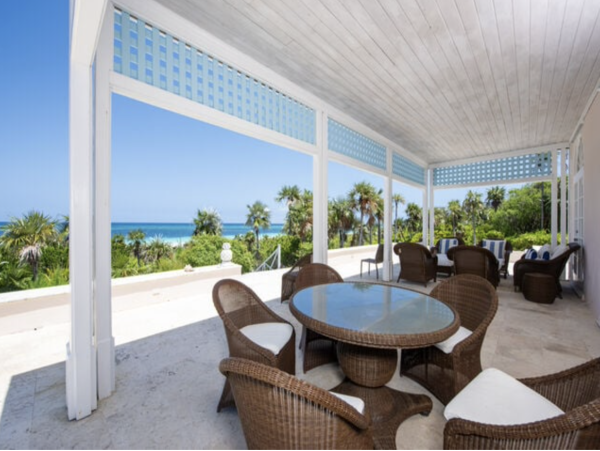 Main Beach Villa Plus Recently New Addition of Guest House