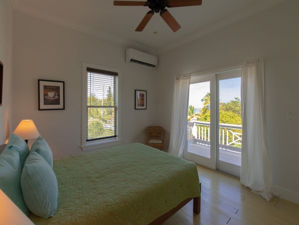 Bahamas Home 958614