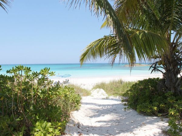 Bahamas Home 958614