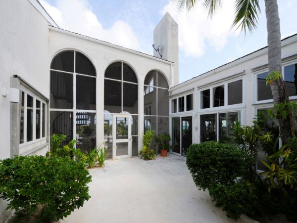 Bahamas Home 958615