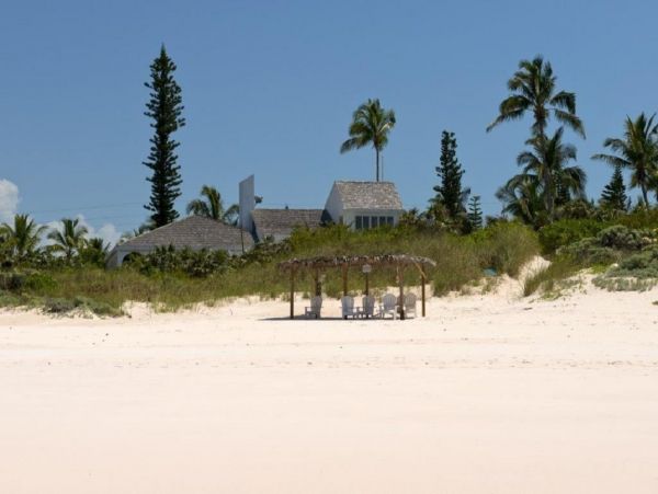 Bahamas Home 958615