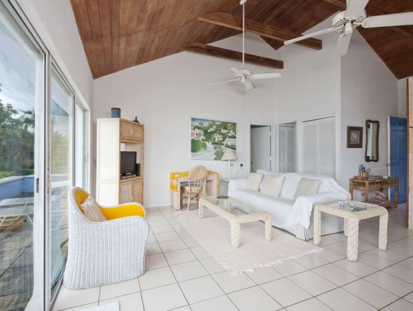 Bahamas Home 958617