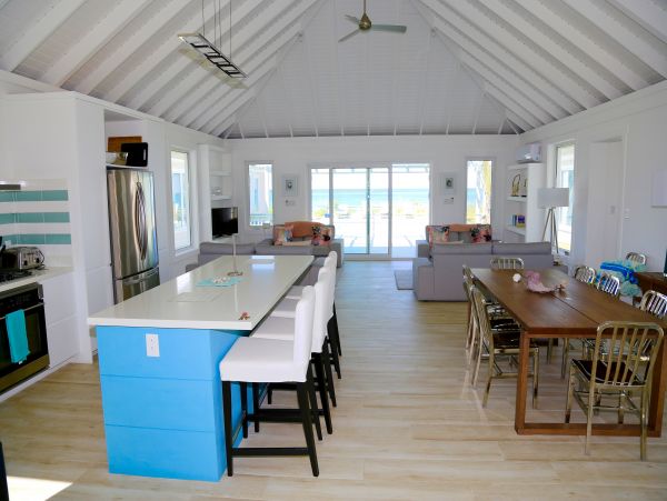 Bahamas Home 958619